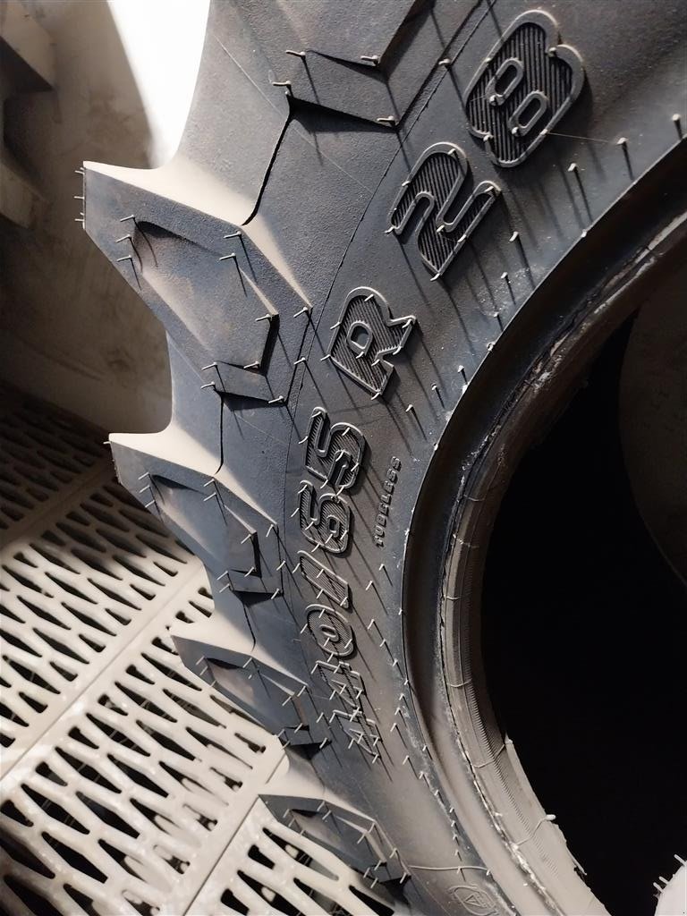 Reifen typu Trelleborg TM800 440/65R28, Gebrauchtmaschine v Danmark (Obrázek 5)