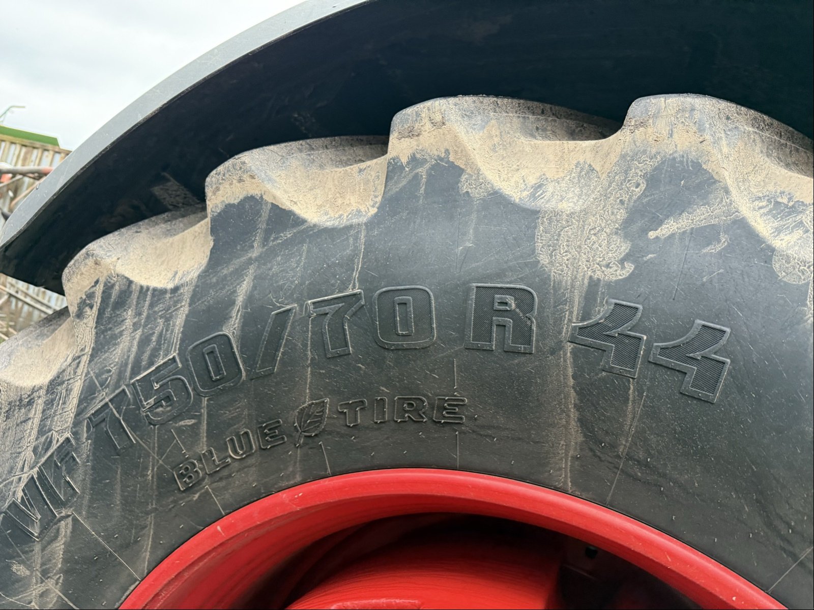 Reifen от тип Trelleborg VF650/60 R38 + VF750/70 R44 TM1060, Gebrauchtmaschine в Elmenhorst-Lanken (Снимка 6)