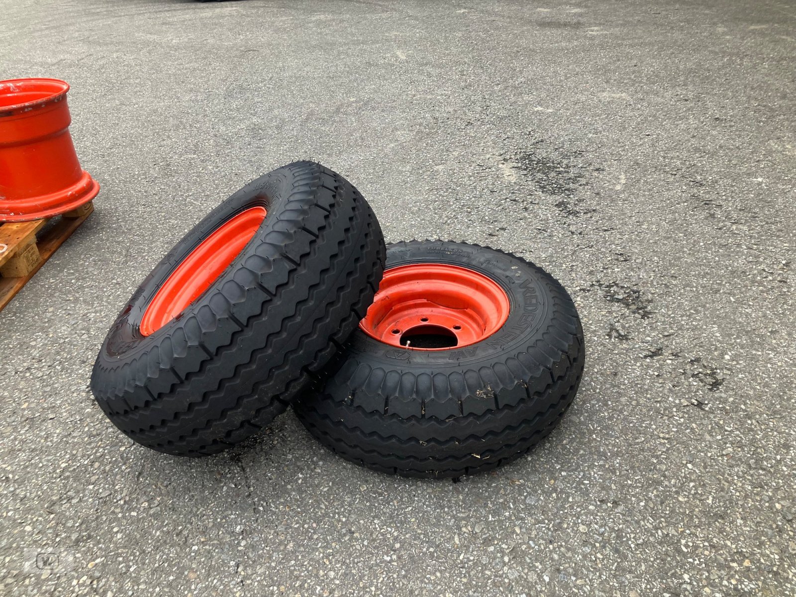 Reifen des Typs Vredestein 11.5/80-15.3, Gebrauchtmaschine in Zell an der Pram (Bild 1)