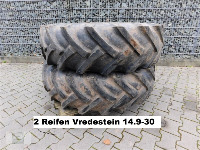 Reifen des Typs Vredestein 14.9-30, Gebrauchtmaschine in Gross-Bieberau (Bild 1)