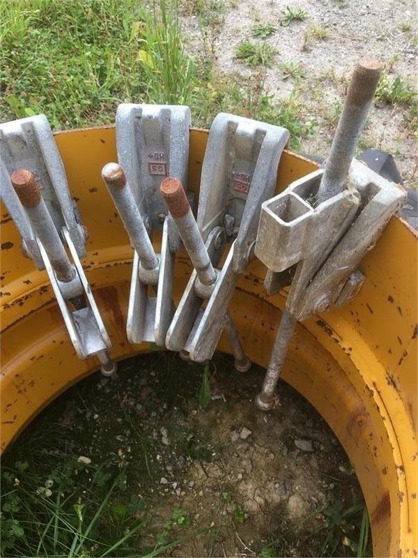 Reifen des Typs Vredestein 420/85-30, Gebrauchtmaschine in Mern (Bild 4)