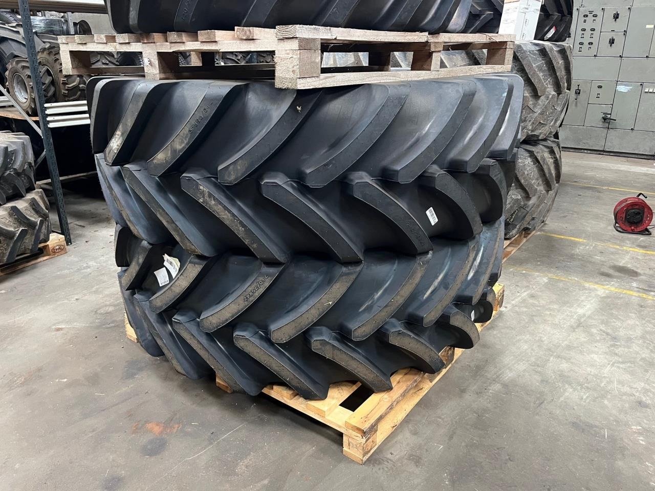 Reifen typu Vredestein VF710/70R42 + VF600, Gebrauchtmaschine v Randers SV (Obrázek 1)