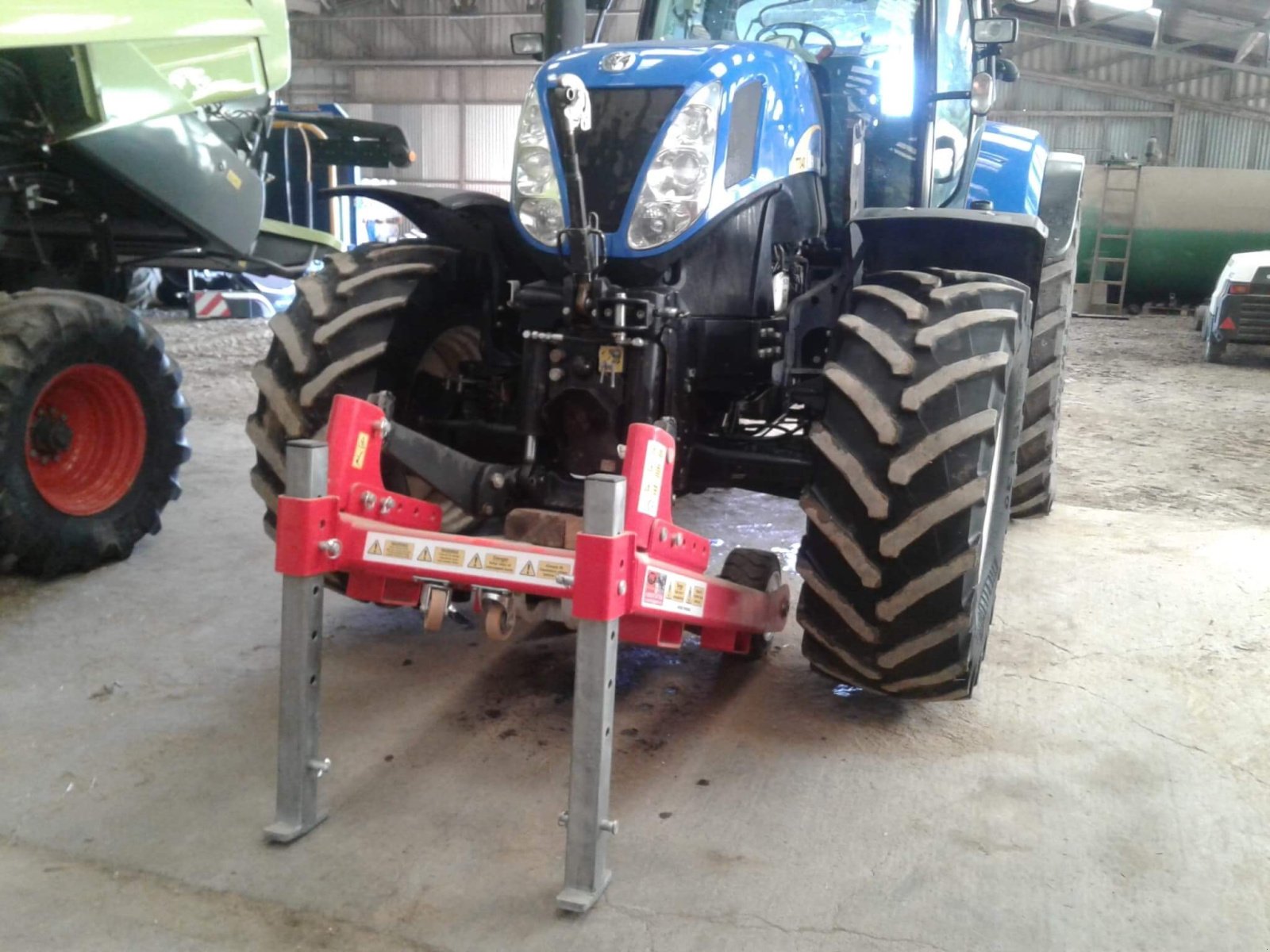 Reifentechnik des Typs Trakjak Euro Pro 12T, Neumaschine in Havelange (Bild 7)