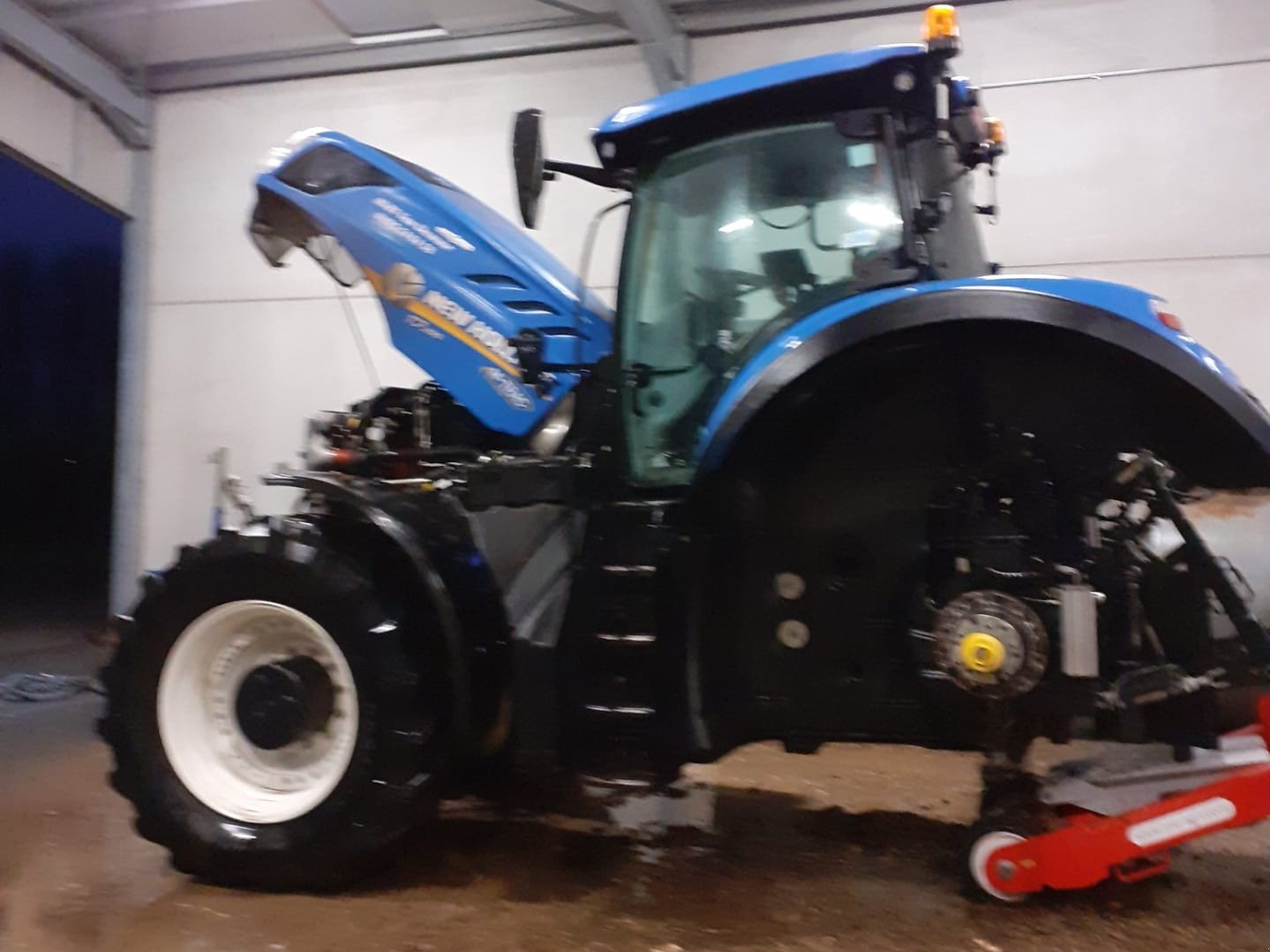 Reifentechnik des Typs Trakjak Euro Pro 12T, Neumaschine in Havelange (Bild 9)