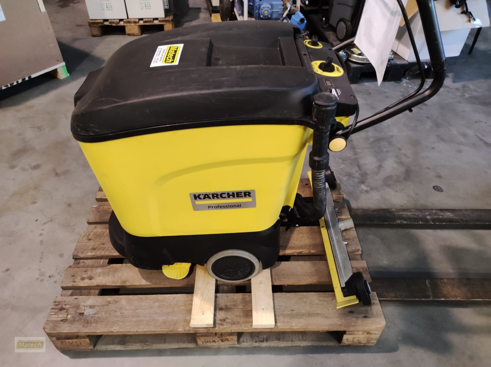 Reinigungstechnik typu Kärcher BD 40/25 C, Gebrauchtmaschine v Bühl (Obrázek 1)