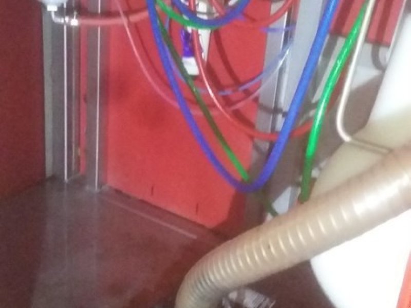 Rohrmelkanlage van het type Lely A2 Linke und Rechte, Gebrauchtmaschine in Härkingen (Foto 1)
