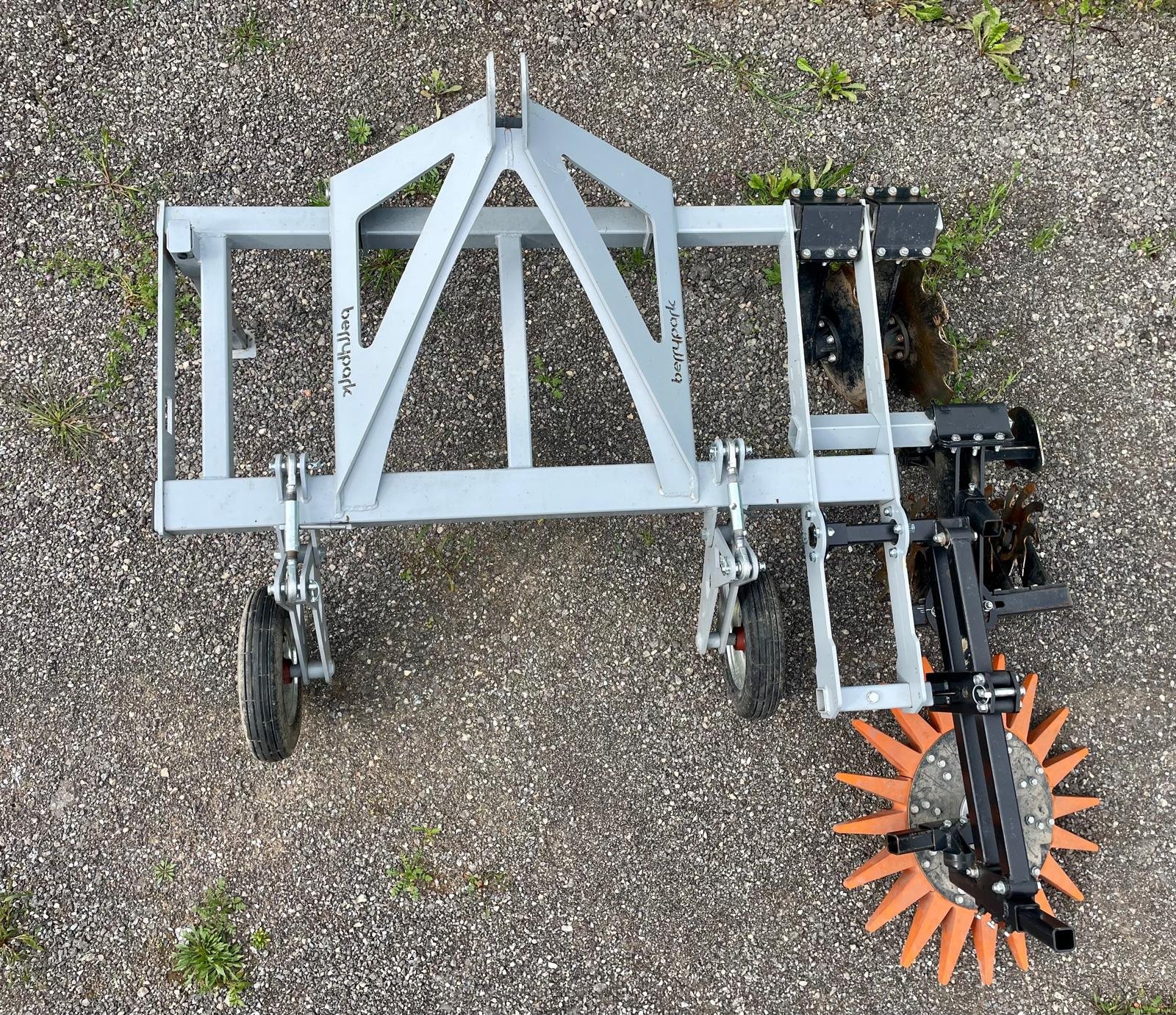 Rollhacke типа Berrypark Roll- und Fingerhacke / Orchard Weeder, Neumaschine в Michałowo (Фотография 5)