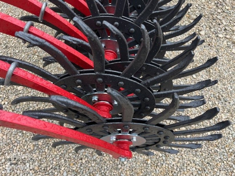 Rollhacke du type Fliegl RLHK2514, Neumaschine en Berching (Photo 4)