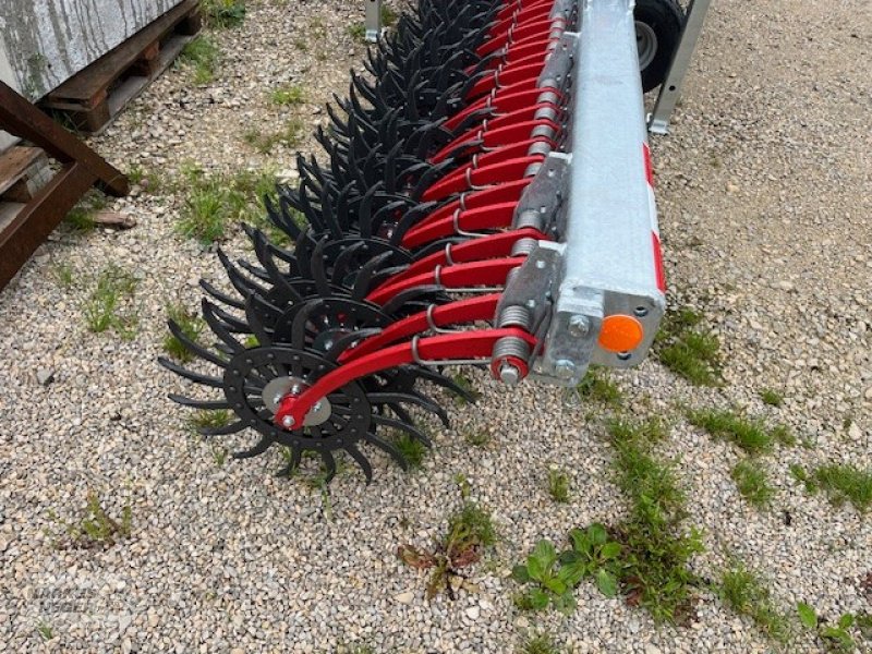 Rollhacke du type Fliegl RLHK2514, Neumaschine en Berching (Photo 12)