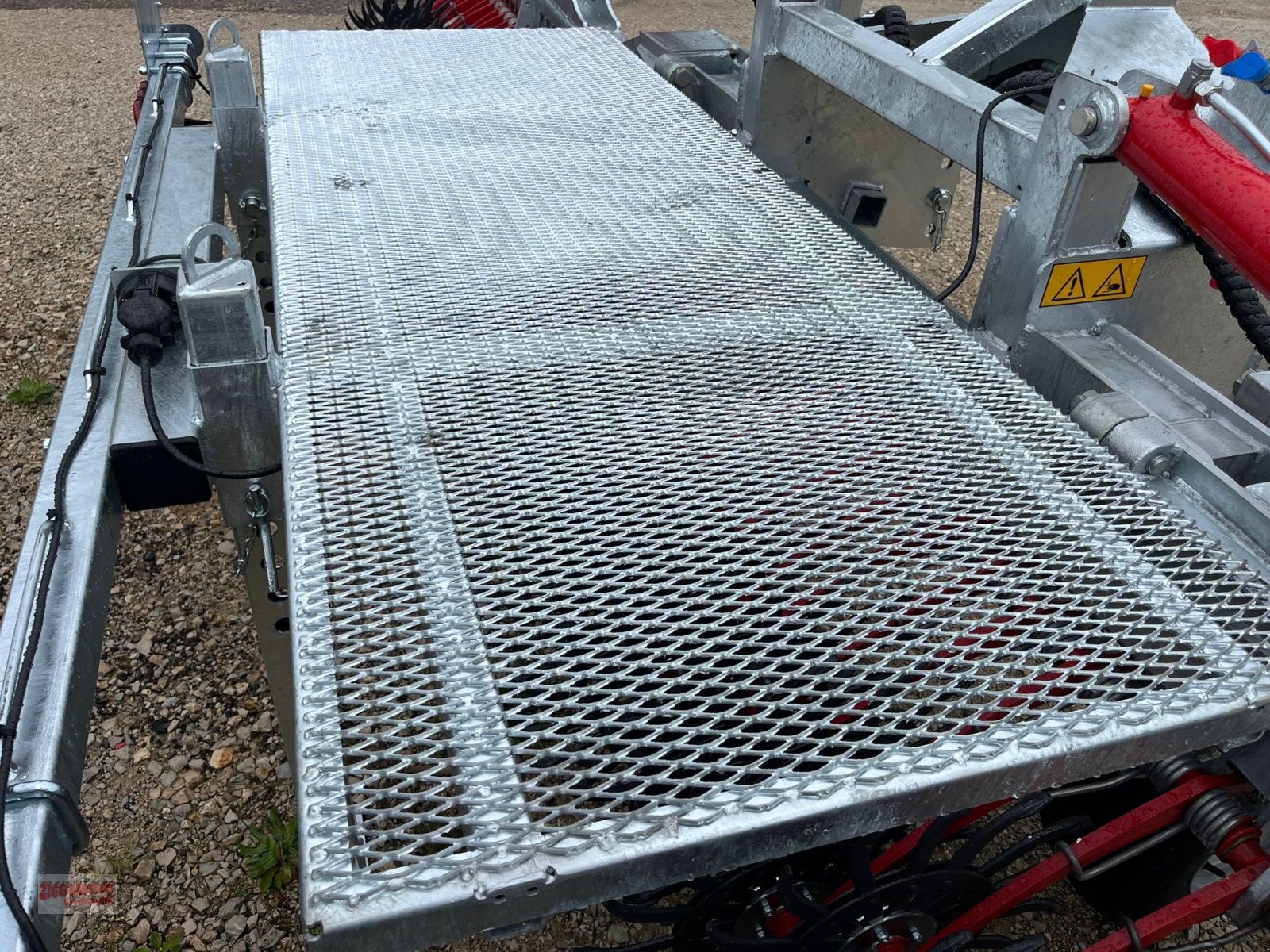 Rollhacke a típus Fliegl Rollkacke 6500, Neumaschine ekkor: Rottenburg a.d. Laaber (Kép 8)