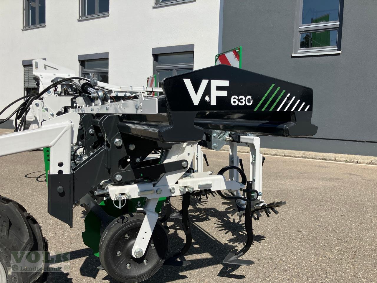 Rollhacke of the type Kerner Variofield V 630, Neumaschine in Friedberg-Derching (Picture 13)