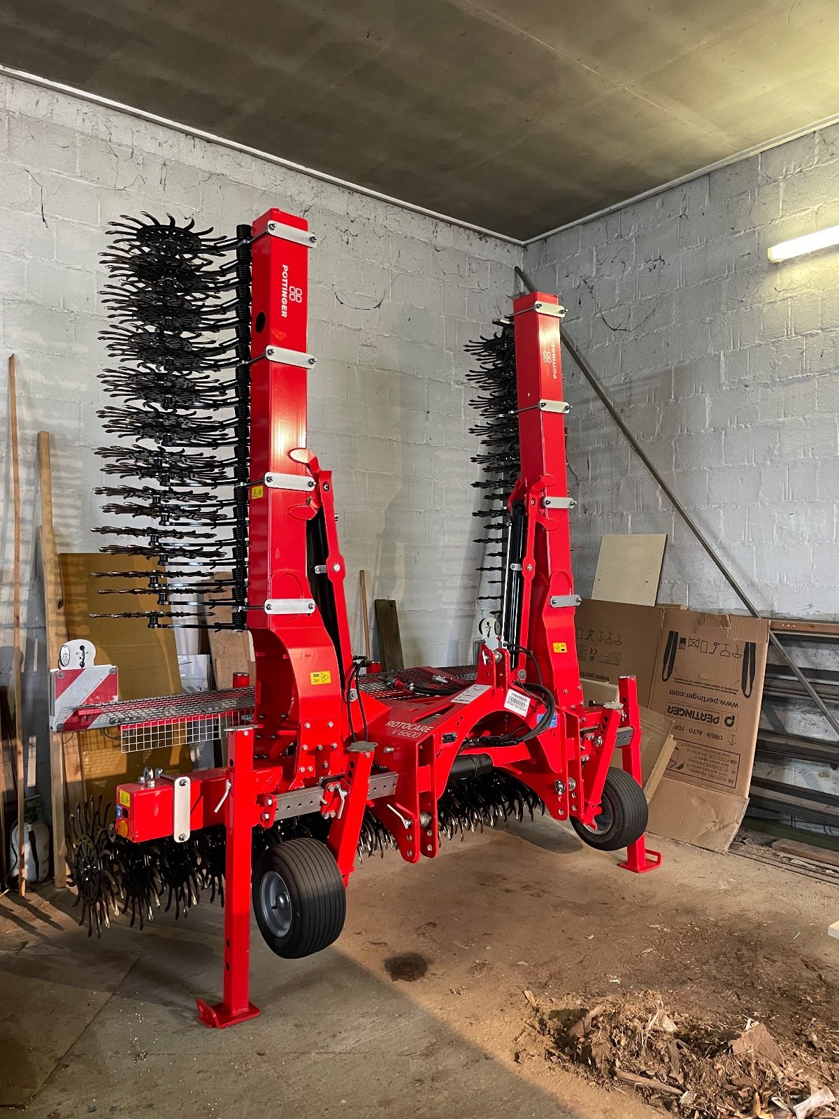 Rollhacke typu Pöttinger Rotocare V 6600, Gebrauchtmaschine v Lonnerstadt (Obrázek 1)