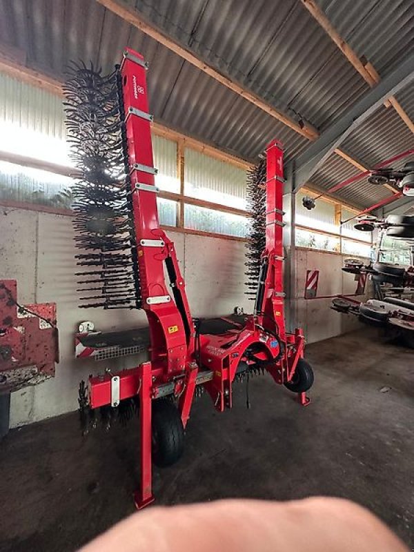 Rollhacke del tipo Pöttinger Rotocare V 8000, Gebrauchtmaschine In Ostercappeln (Immagine 3)