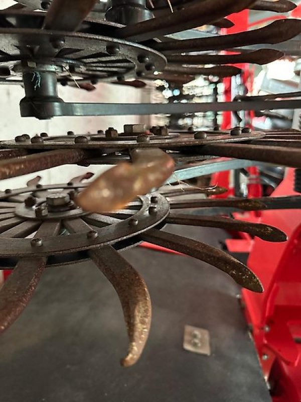 Rollhacke del tipo Pöttinger Rotocare V 8000, Gebrauchtmaschine In Ostercappeln (Immagine 6)