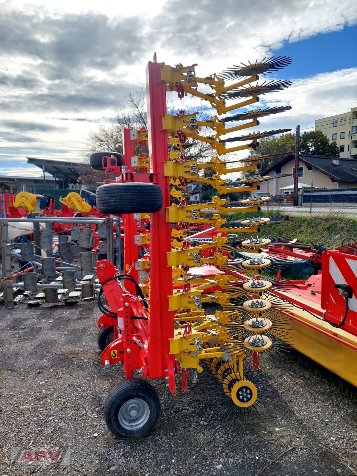 Rotorstriegel des Typs APV RH 600 M1, Gebrauchtmaschine in Hötzelsdorf (Bild 4)