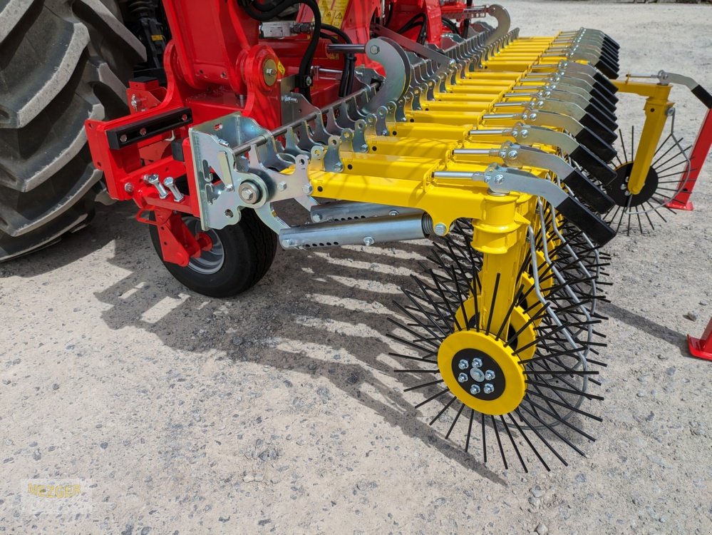 Rotorstriegel des Typs APV Rollstriegel RW 600 (Neuheit) am Lager, Neumaschine in Ditzingen (Bild 3)