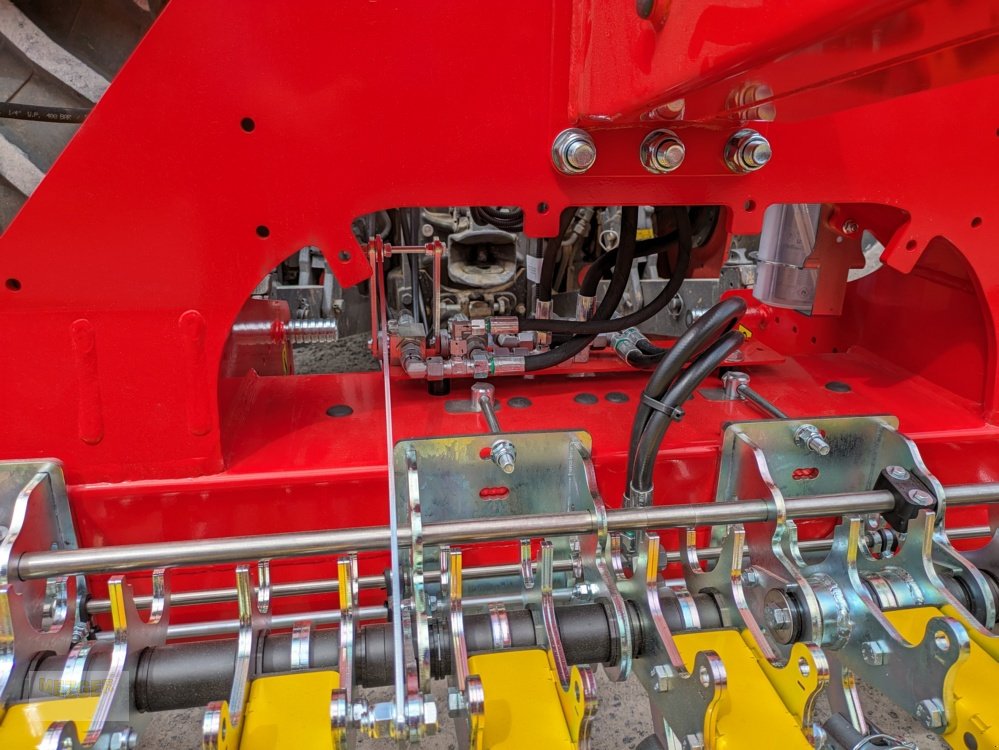 Rotorstriegel des Typs APV Rollstriegel RW 600 (Neuheit) am Lager, Neumaschine in Ditzingen (Bild 10)