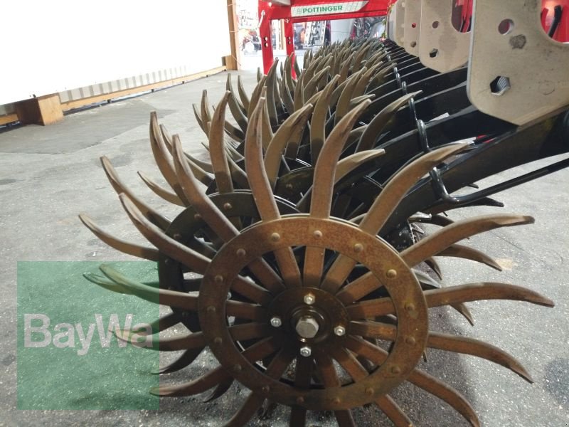 Rotorstriegel типа Pöttinger ROTOCARE V 6600 ROLLHACKE LIEF, Gebrauchtmaschine в Erbach (Фотография 5)