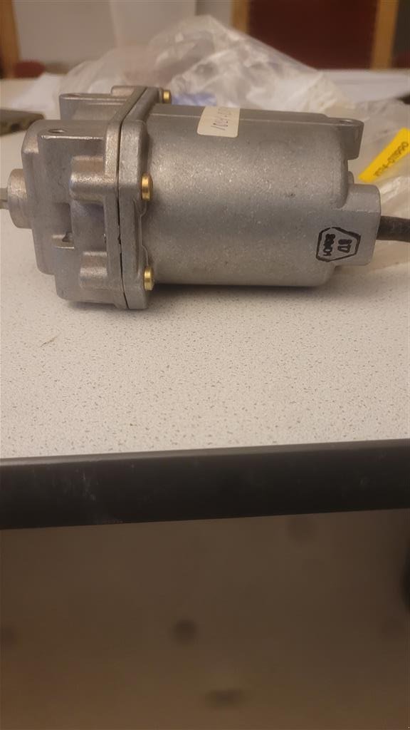 Rübenroder tip Holmer Stellmotor Holmer 1024-011990, Gebrauchtmaschine in Assens (Poză 3)