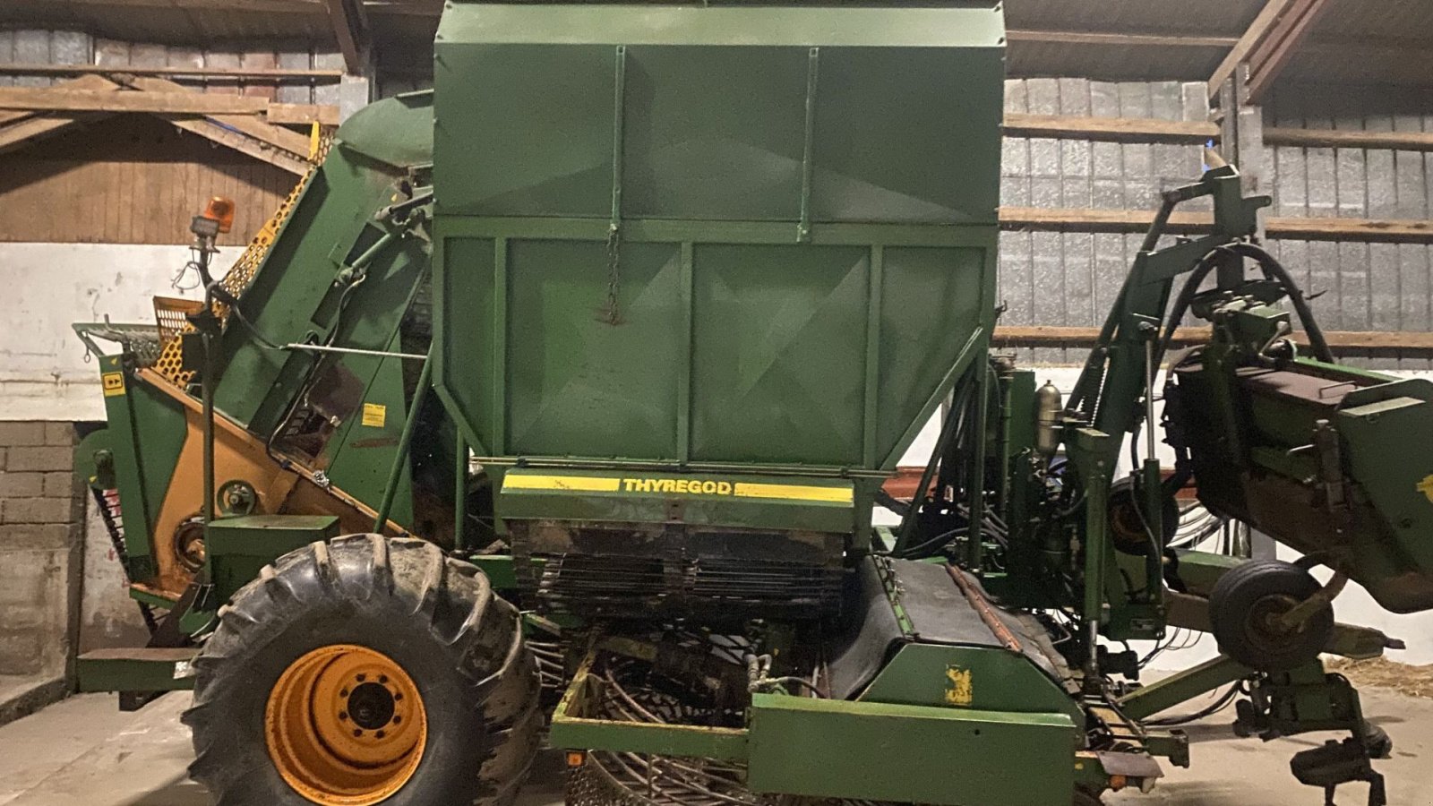 Rübenroder от тип Thyregod T7, 3 rækket, Gebrauchtmaschine в øster ulslev (Снимка 3)