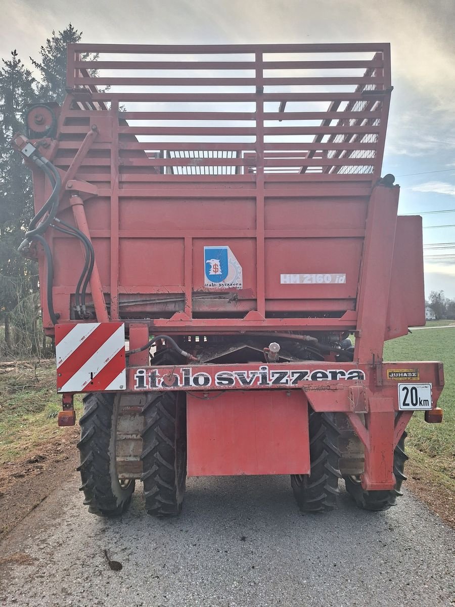 Rübenvollernter des Typs Italo Svizzera HM 2160 id, Gebrauchtmaschine in Burgkirchen (Bild 4)