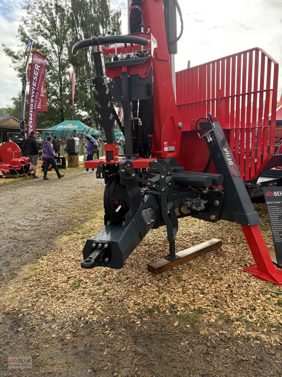 Rückewagen & Rückeanhänger typu BEHA Ausstellungs- Rückewagen – V1000 mit 10 Tonnen Gesamtgewicht, 7,5m Kran, 4-Rad DL, Eigene Ölversorgung, Flow Sharing- Steuerung, Gebrauchtmaschine v Steinach (Obrázek 4)