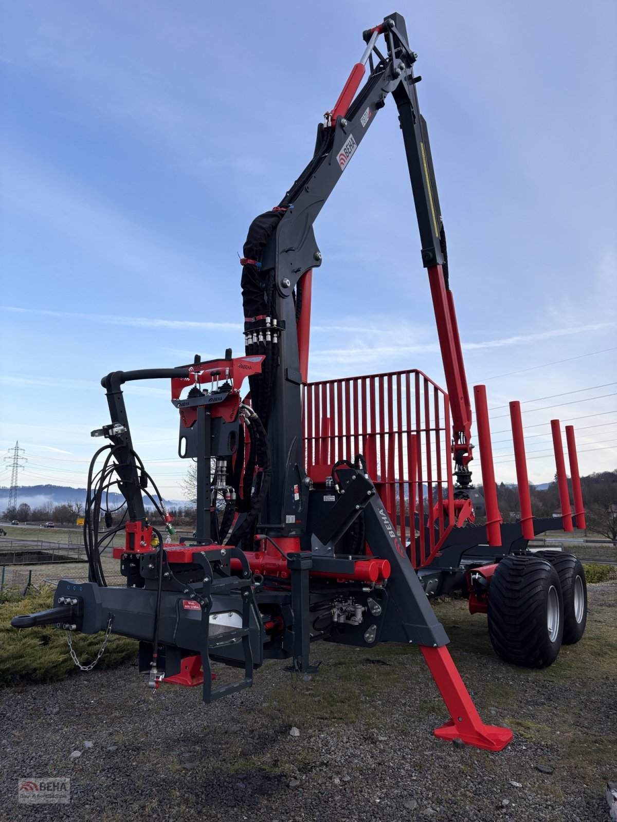 Rückewagen & Rückeanhänger del tipo BEHA Rückewagen V1200 mit 7870 Kran, 4-Rad Druckluft, Stehplatz, Eigene Ölversorgung, ON/OFF Steuerung, 500/50-17“ Räder, Gebrauchtmaschine In Steinach (Immagine 2)