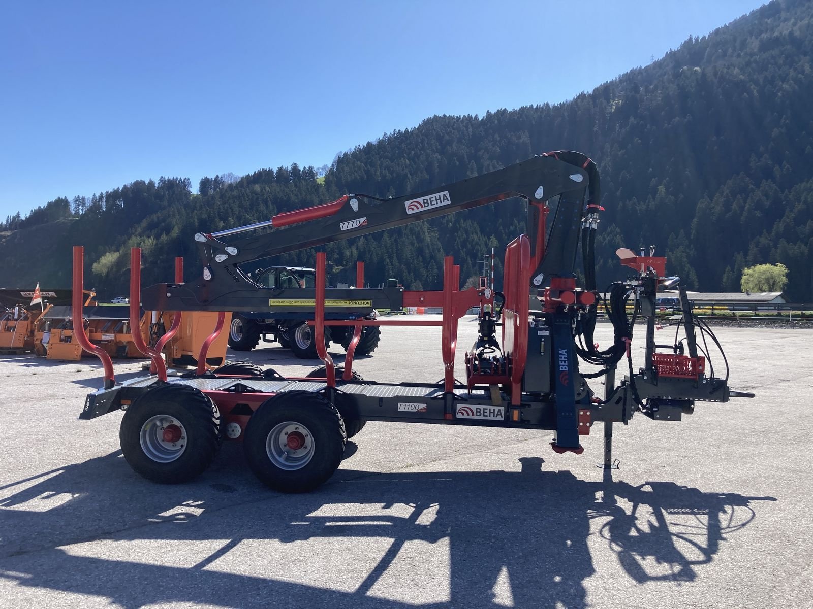Rückewagen & Rückeanhänger des Typs BEHA T1100/7770, Neumaschine in Schlitters (Bild 4)
