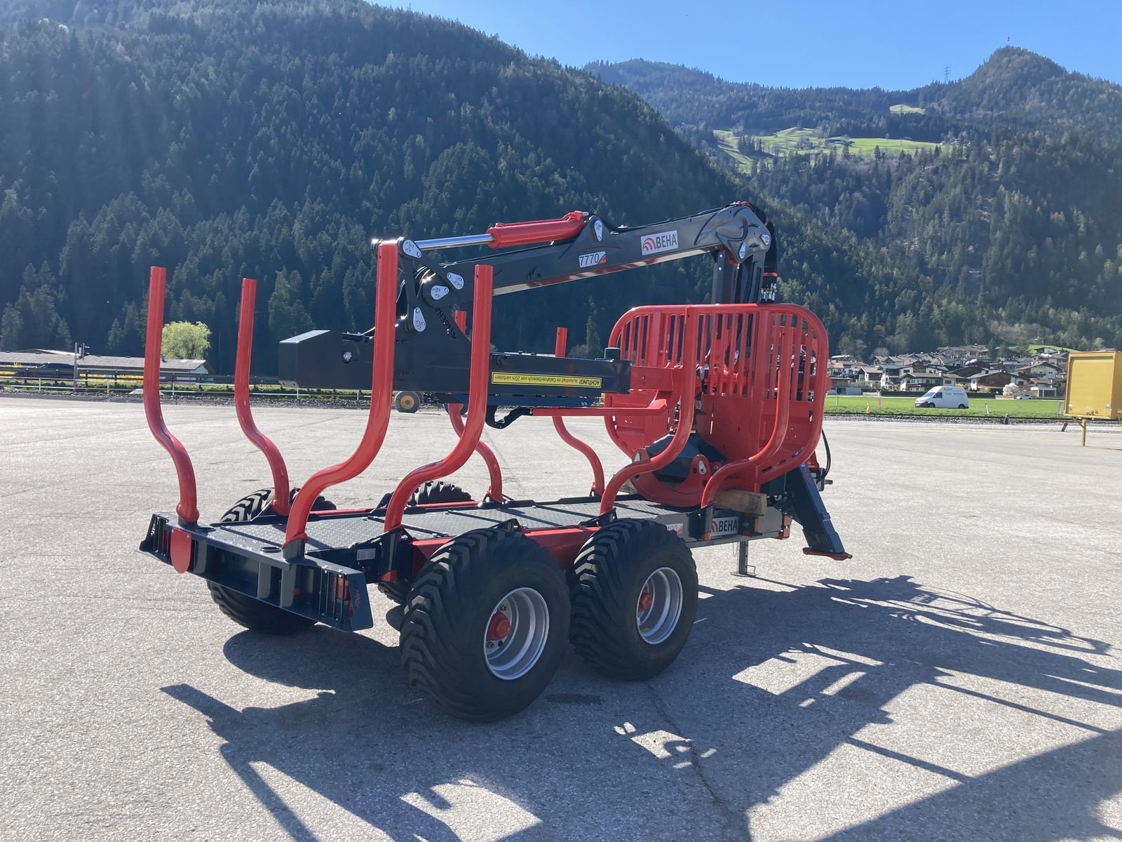 Rückewagen & Rückeanhänger des Typs BEHA T1100/7770, Neumaschine in Schlitters (Bild 5)