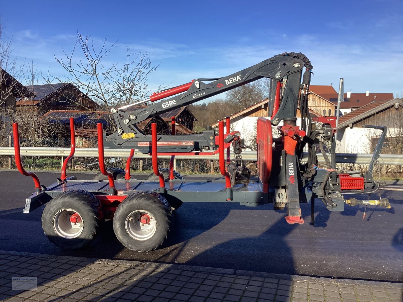 Rückewagen & Rückeanhänger del tipo BEHA Trailer T900 mit BEHA-Crane 6580, Gebrauchtmaschine In Ainring (Immagine 1)
