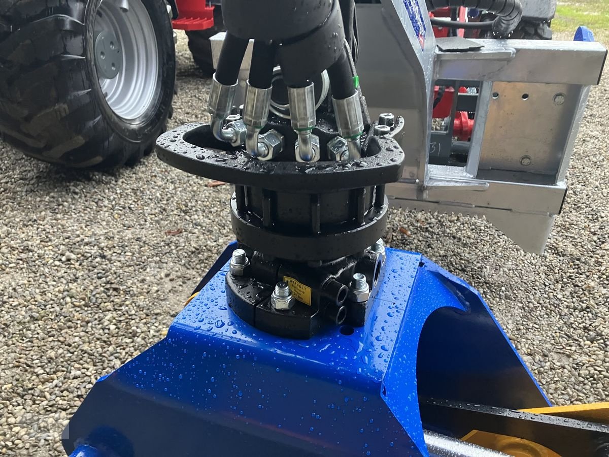 Rückewagen & Rückeanhänger van het type Binderberger Holzzange für Hoftrac, Neumaschine in Burgkirchen (Foto 4)