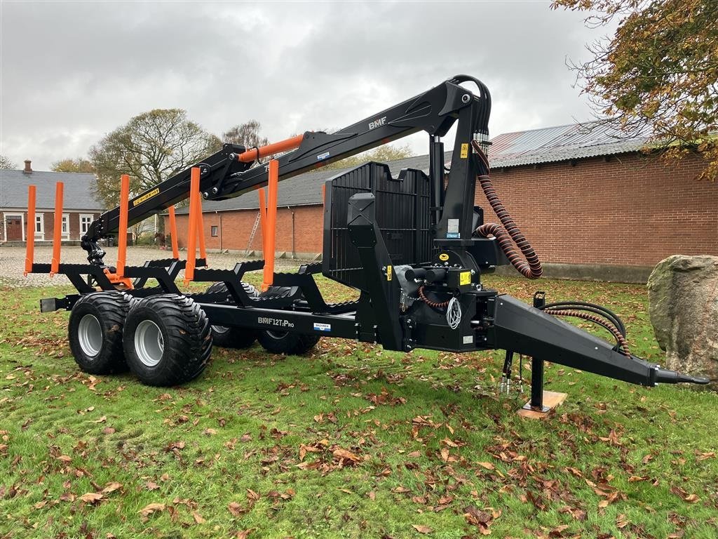Rückewagen & Rückeanhänger типа BMF 12 t skovvogn med 7,5 m kran, Gebrauchtmaschine в Fredericia (Фотография 1)
