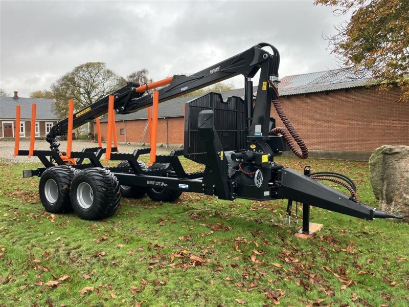 Rückewagen & Rückeanhänger Türe ait BMF 12 t skovvogn med 7,5 m kran, Gebrauchtmaschine içinde Fredericia (resim 1)