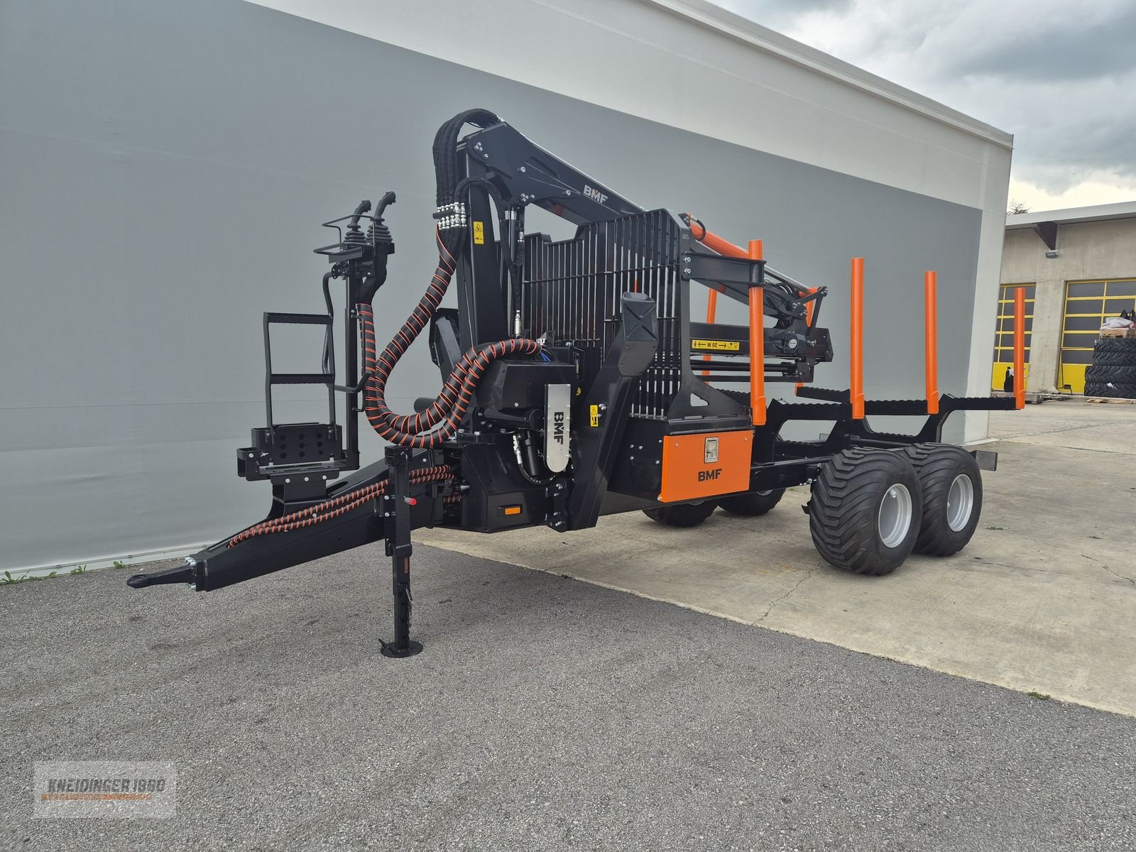 Rückewagen & Rückeanhänger Türe ait BMF 12T2Pro 850HP, Neumaschine içinde Altenfelden (resim 2)