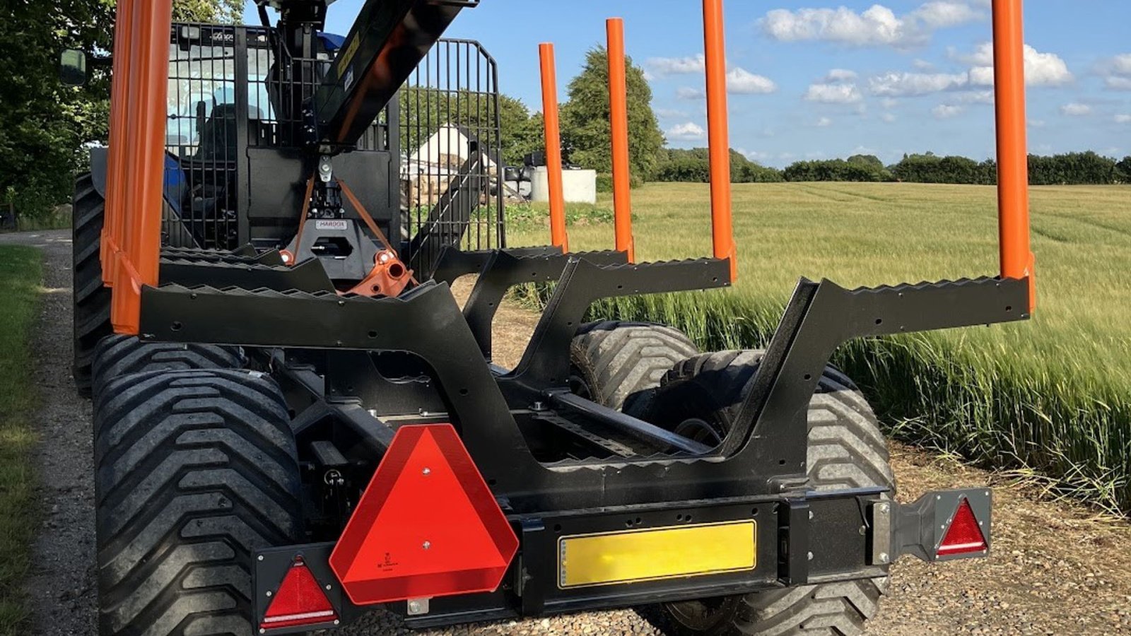 Rückewagen & Rückeanhänger типа BMF 14 t skovvogn m. 7,5 m kran, Gebrauchtmaschine в Fredericia (Фотография 1)