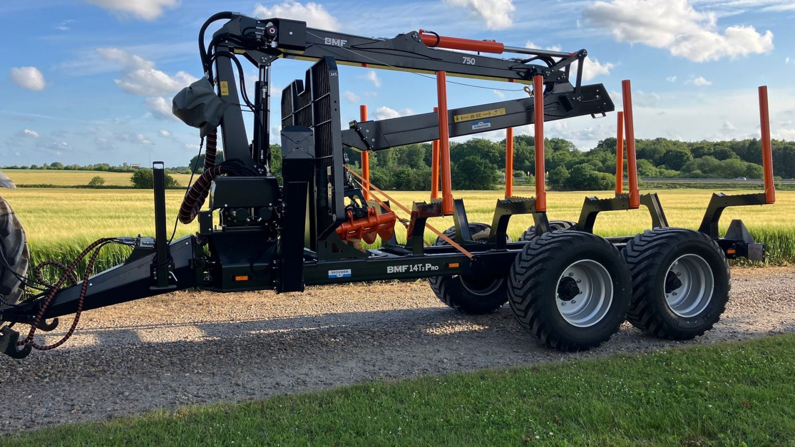 Rückewagen & Rückeanhänger tip BMF 14 t skovvogn m. 7,5 m kran, Gebrauchtmaschine in Fredericia (Poză 3)