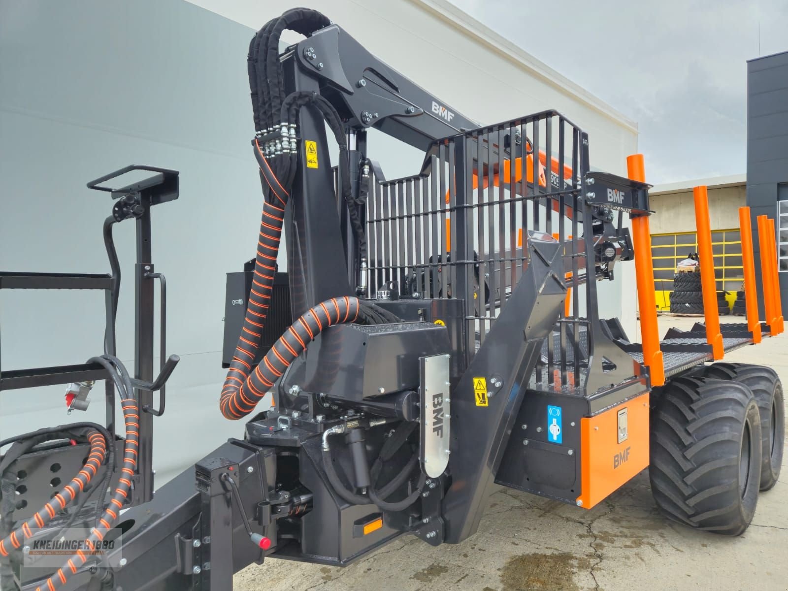 Rückewagen & Rückeanhänger Türe ait BMF 14T2Pro 905HP, Neumaschine içinde Altenfelden (resim 7)