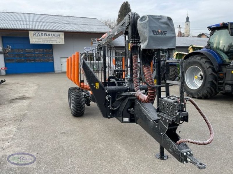 Rückewagen & Rückeanhänger des Typs BMF 8T2 720, Neumaschine in Münzkirchen (Bild 3)