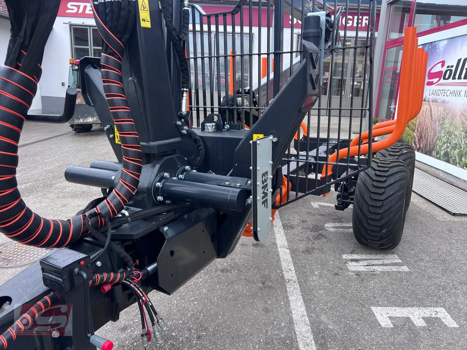 Rückewagen & Rückeanhänger a típus BMF BMF 8T1-E mit BMF 720 Kran, Neumaschine ekkor: Offenhausen (Kép 8)