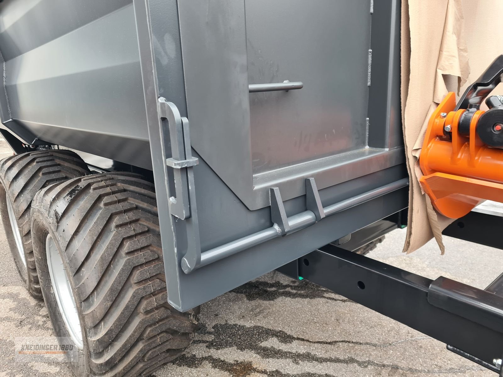 Rückewagen & Rückeanhänger a típus BMF Kippmulden-Aufsatz, Neumaschine ekkor: Altenfelden (Kép 3)