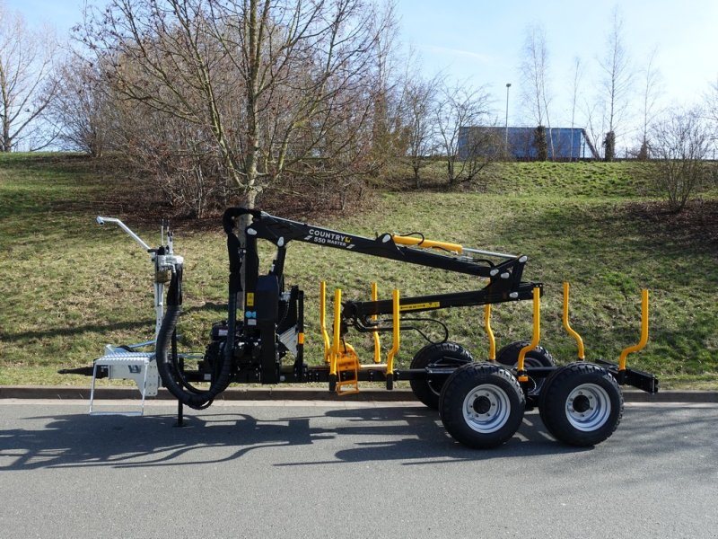 Rückewagen & Rückeanhänger des Typs Country 30s-550AE Rückeanhänger Auflaufbremse, Neumaschine in Unterwellenborn