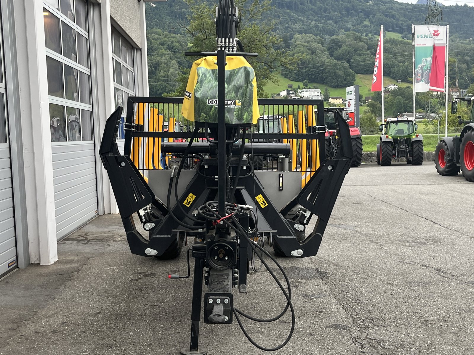 Rückewagen & Rückeanhänger des Typs Country C90S, Neumaschine in Frastanz (Bild 5)