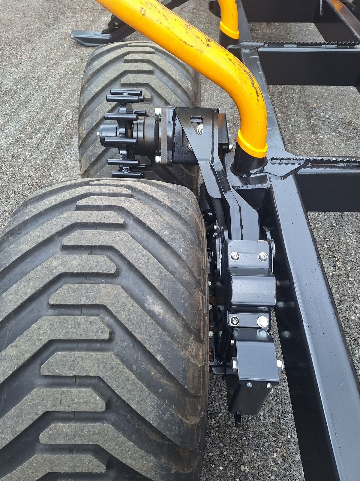 Rückewagen & Rückeanhänger tipa Country FORSTANHÄNGER MIT KRAN UND RADANTRIEB, Vorführmaschine u Burgkirchen (Slika 7)