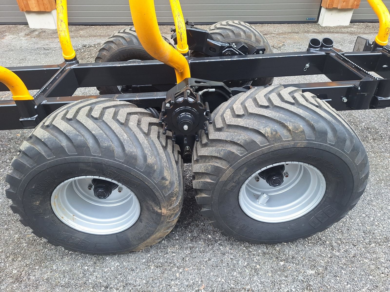 Rückewagen & Rückeanhänger tipa Country FORSTANHÄNGER MIT KRAN UND RADANTRIEB, Vorführmaschine u Burgkirchen (Slika 9)