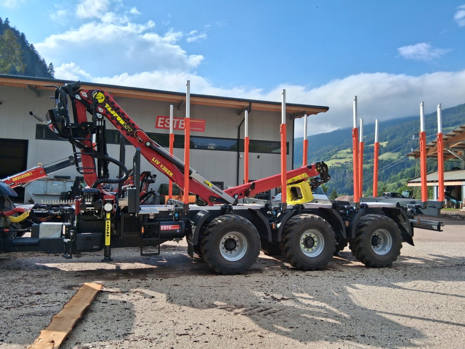 Rückewagen & Rückeanhänger des Typs Este AW30, Neumaschine in Kastelruth (Bild 19)