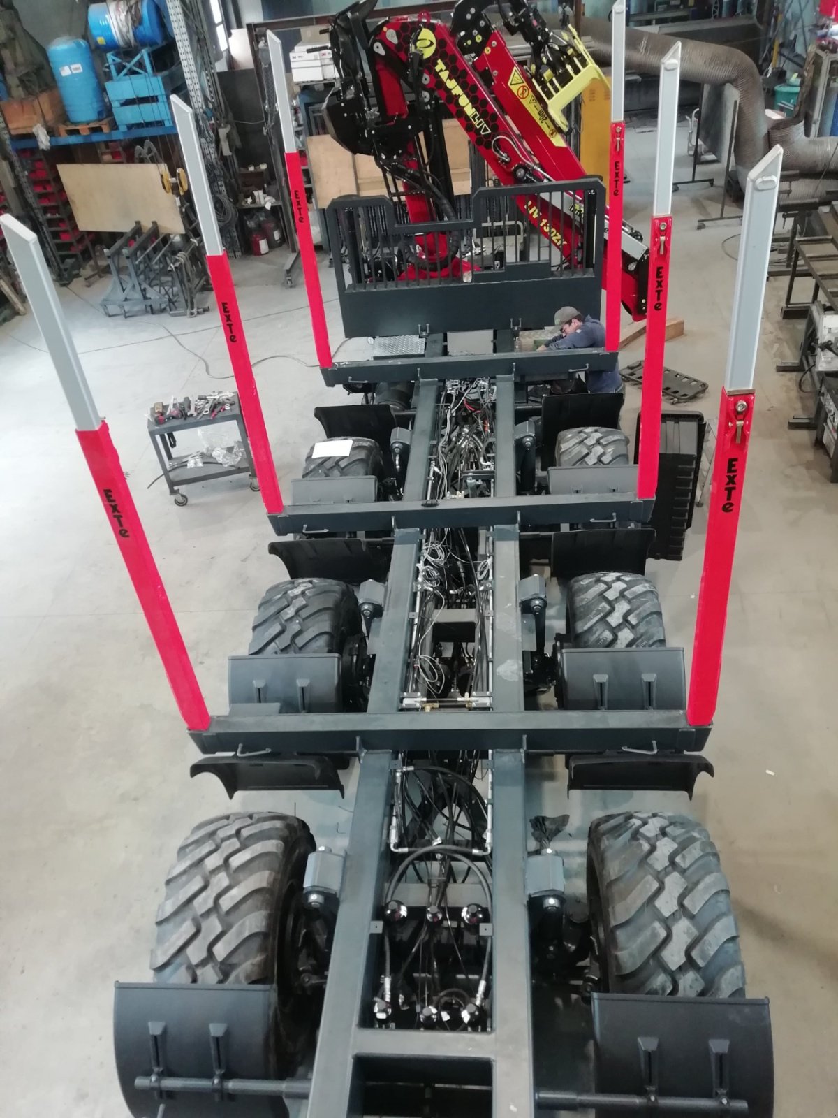 Rückewagen & Rückeanhänger des Typs Este AW30, Neumaschine in Kastelruth (Bild 24)