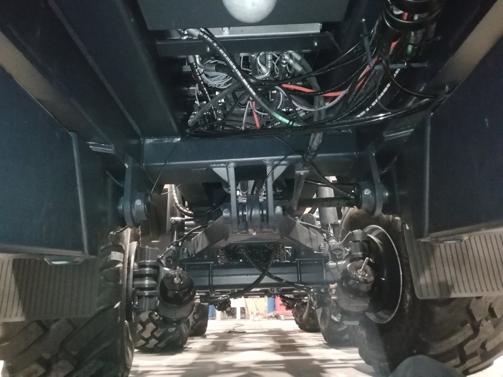 Rückewagen & Rückeanhänger des Typs Este AW30, Neumaschine in Kastelruth (Bild 25)