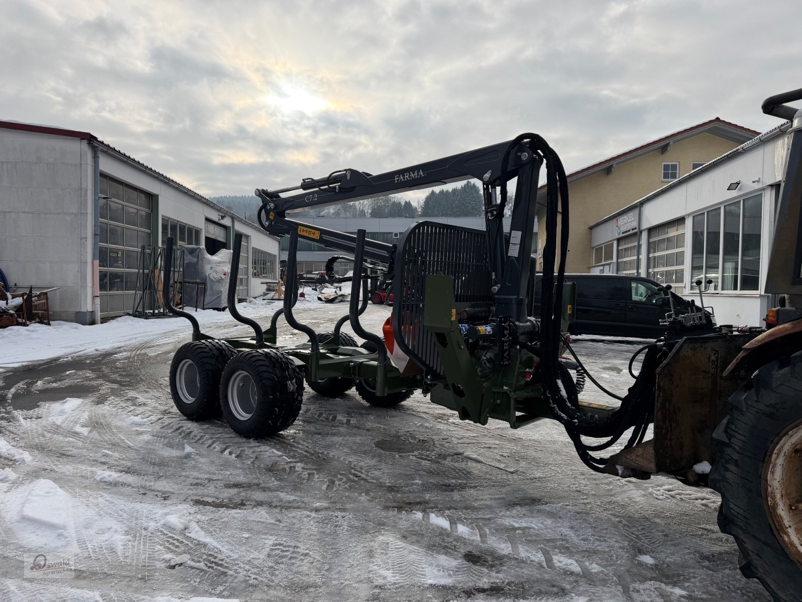 Rückewagen & Rückeanhänger от тип Farma Rückewagen CT7,2-9 DS, Neumaschine в Regen (Снимка 3)