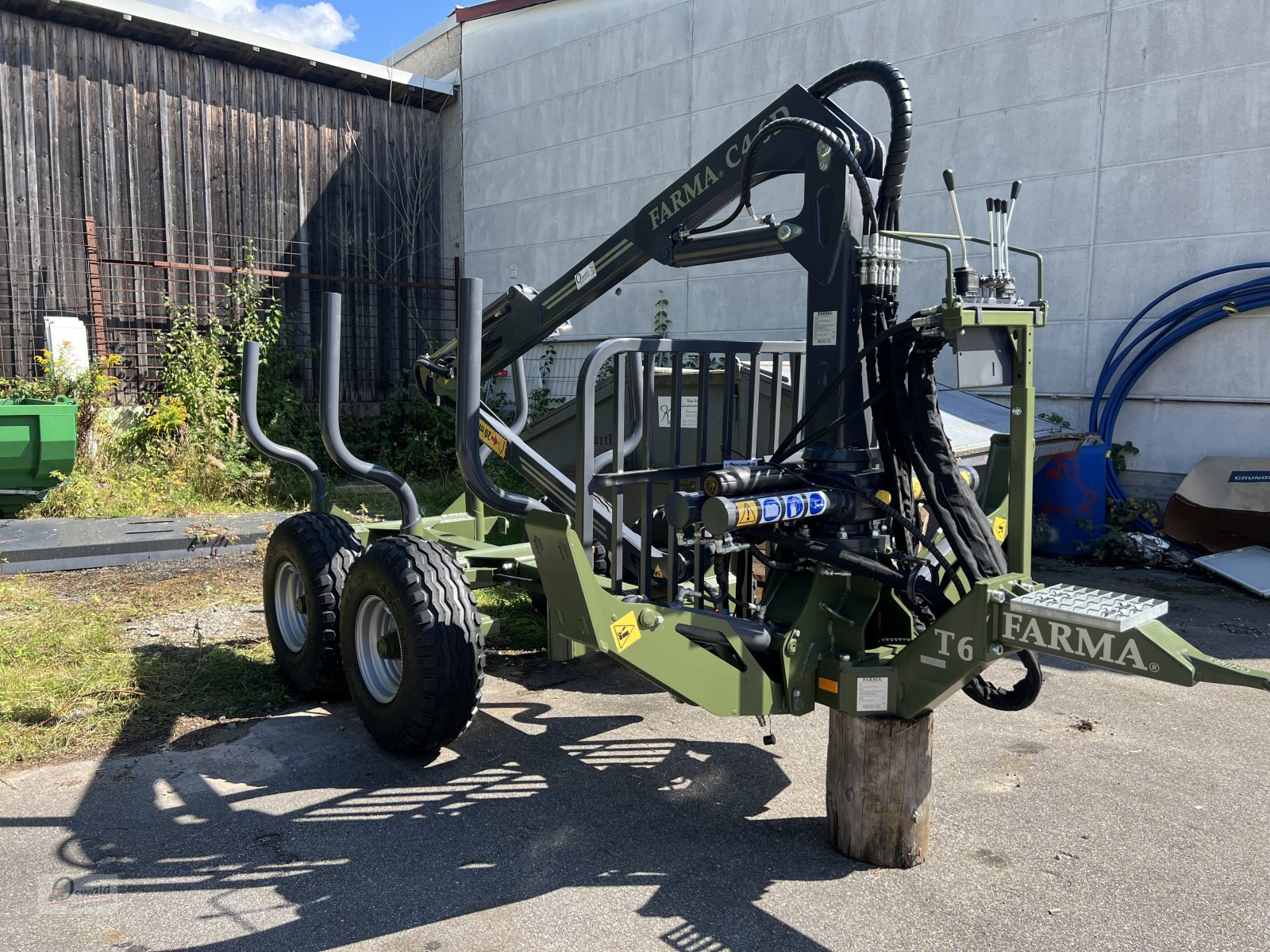 Rückewagen & Rückeanhänger typu Farma CT 4,6-6 Rückewagen, Neumaschine v Regen (Obrázek 2)
