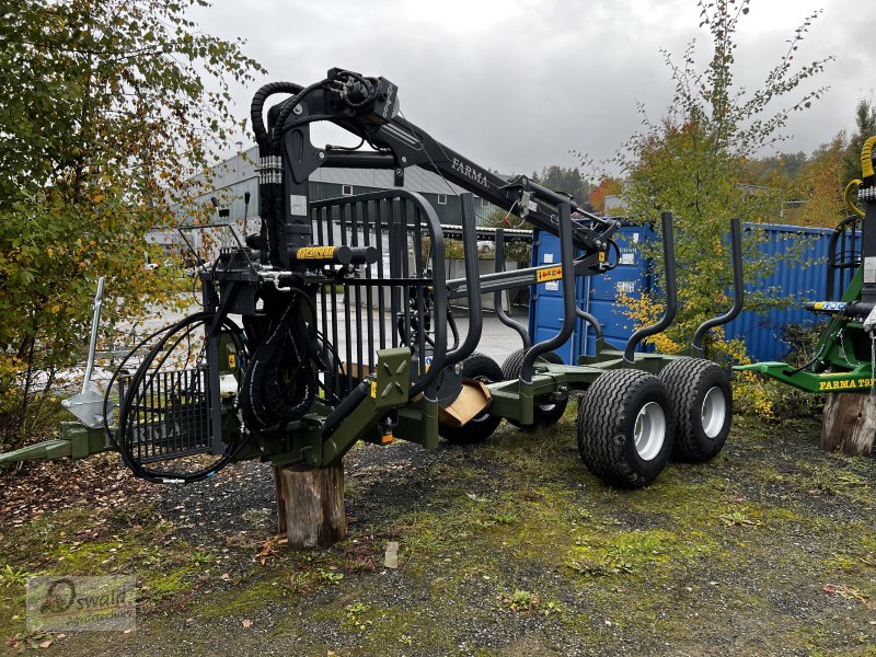 Rückewagen & Rückeanhänger des Typs Farma CT 5,1-8, Neumaschine in Regen (Bild 1)